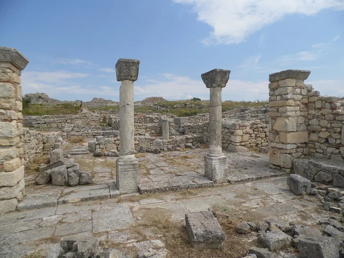 Byllis Archaeological Park: What to See and How to Visit
