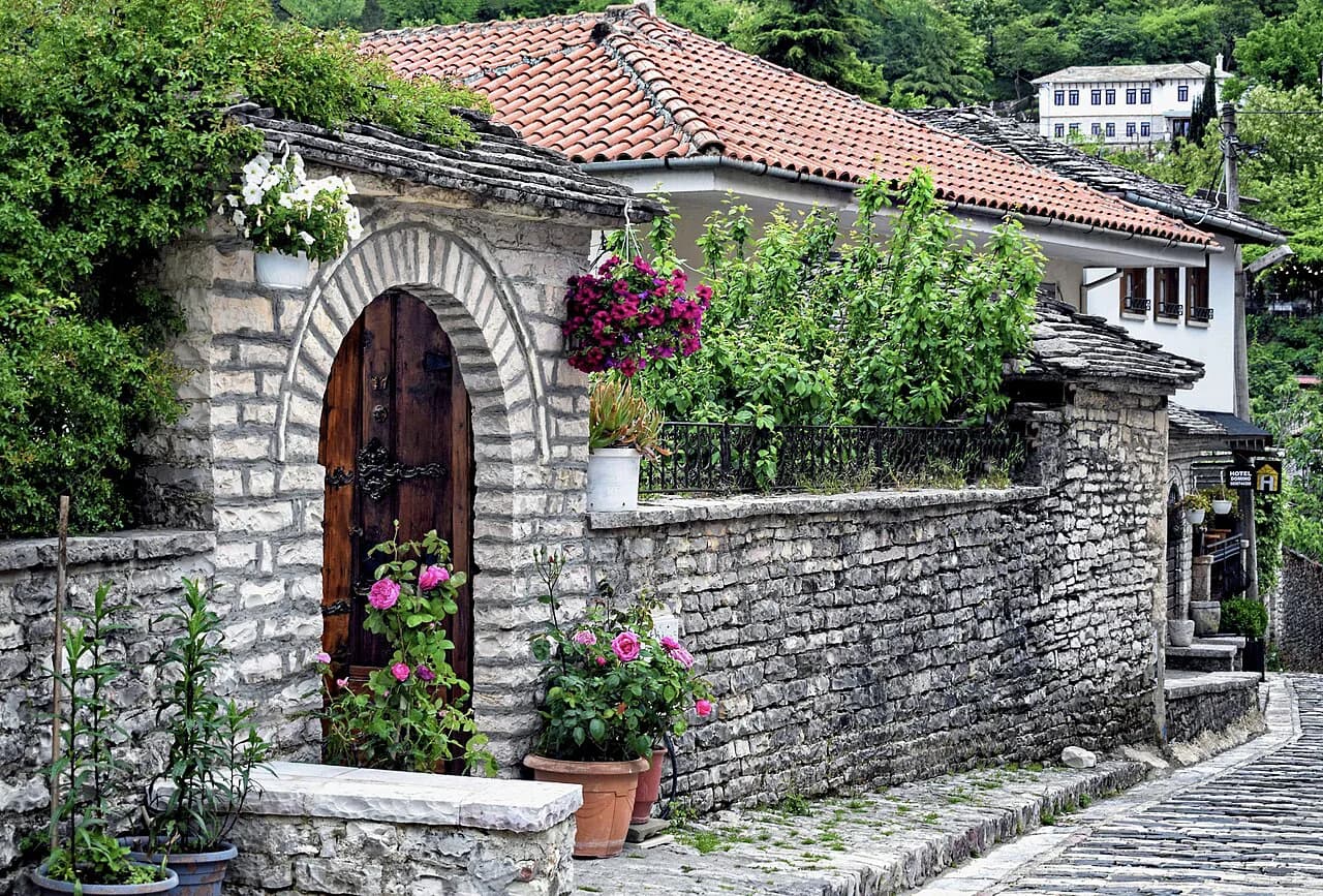 Gjirokastër Walking Tour: Route, Stops and How Long It Takes