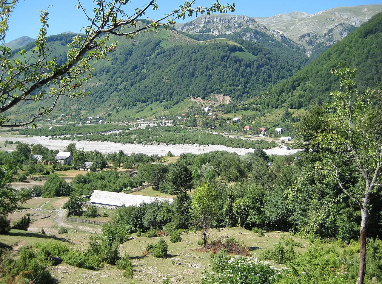 Vermosh Guide: Decide Your Theth to Kelmend Alps Trip