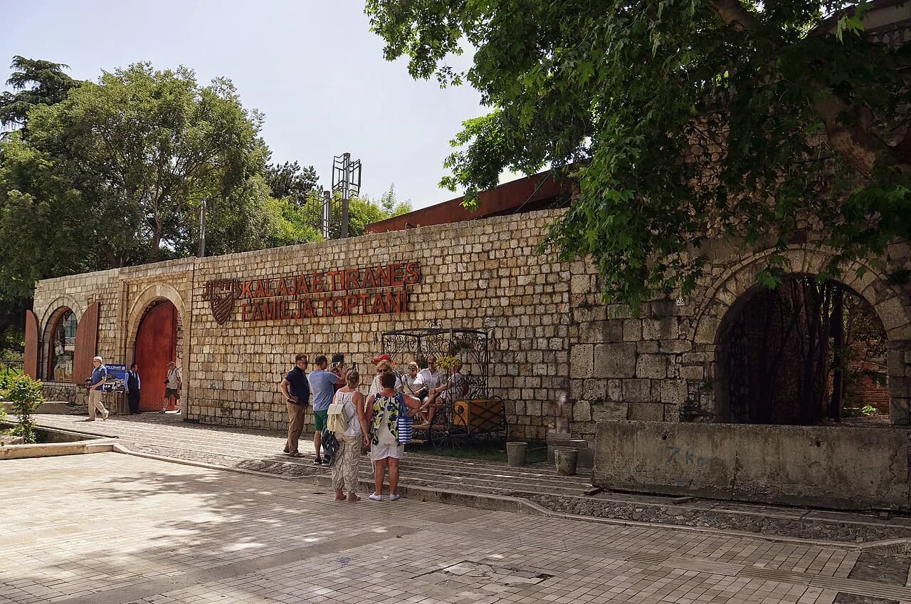 Tirana Old Town Guide: Streets, Squares & Bazaar to Explore