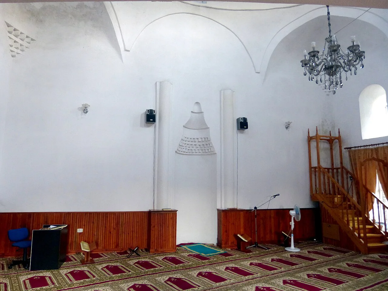 The prayer hall inside the Bazaar Mosque in Gjirokastër.