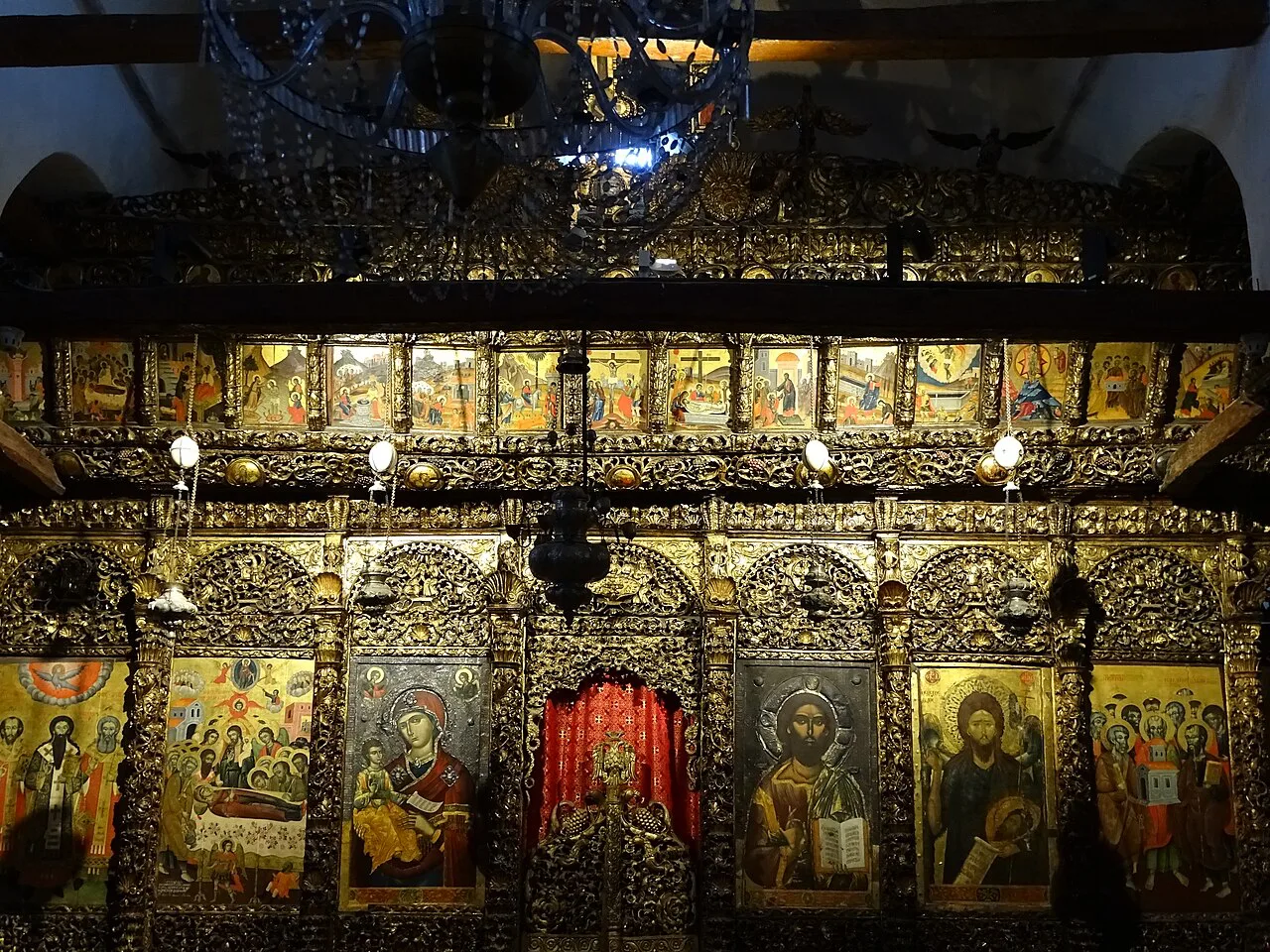 The gilded iconostasis in the Church of the Dormition of St Mary, home to the Onufri Museum in Berat.
