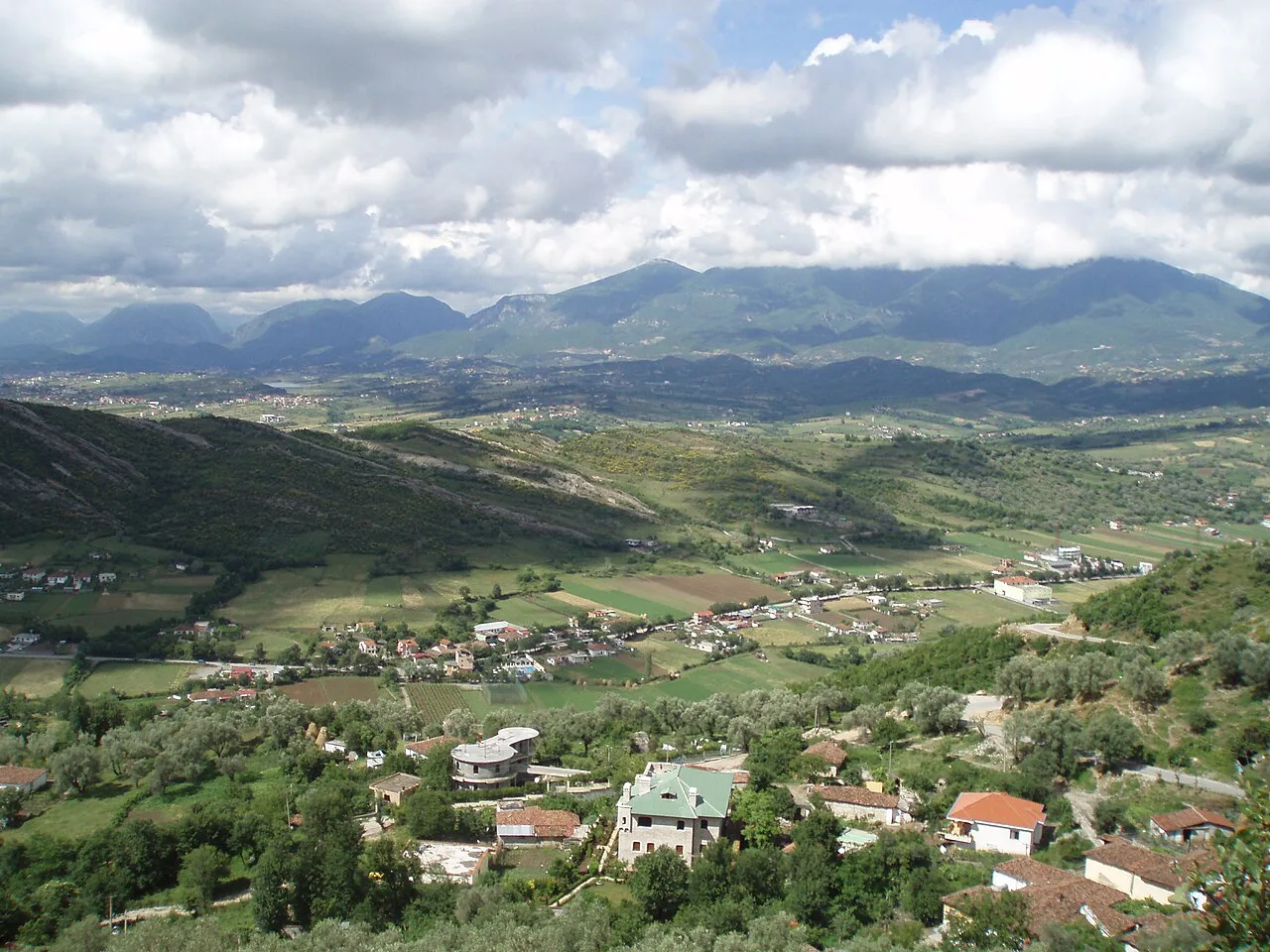 Villages and hills seen from Petrela towards Tirana.