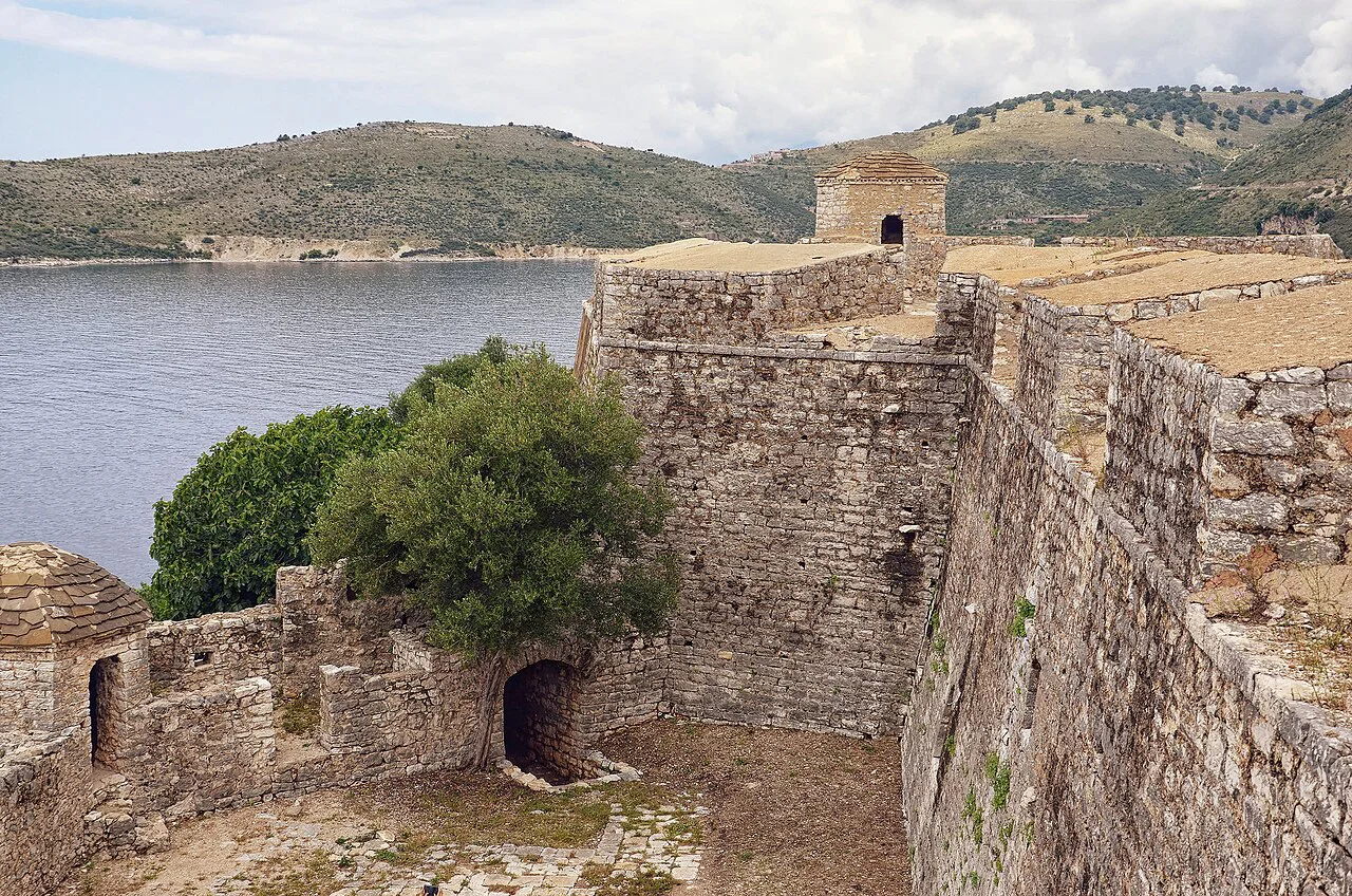The western yard of Porto Palermo Castle.