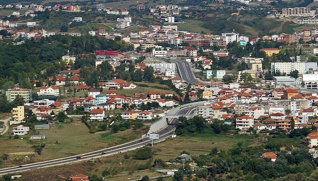 The suburb of Sauk on the southern edge of Tirana, seen from the Lapidar.