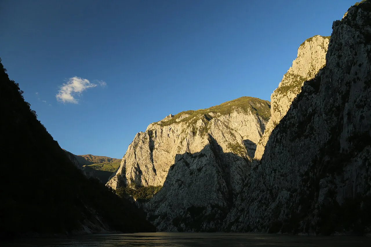 Cliffs above Lake Koman, a popular day trip from Shkodër.