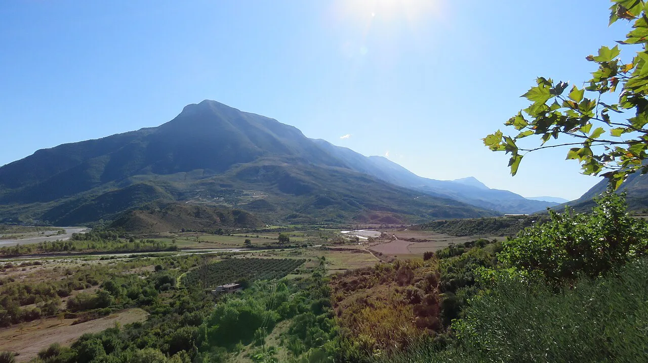 The confluence of the Drino and Vjosë rivers near Tepelenë.